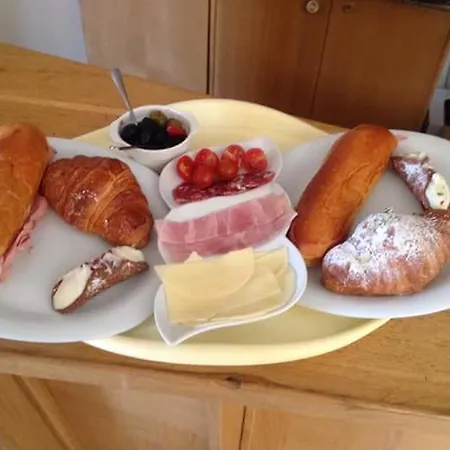 Con Vista Bed and breakfast 3*