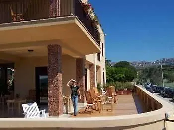Con Vista Bed and Breakfast 3*