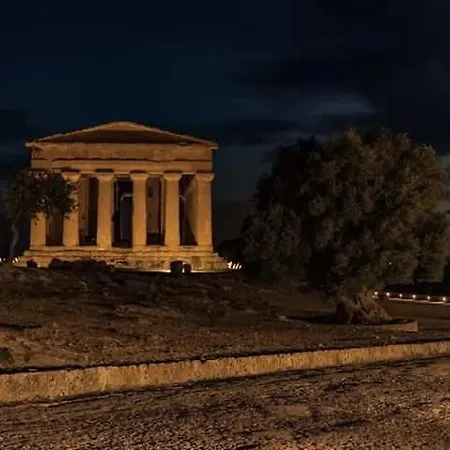 Con Vista Bed and Breakfast Αγκριτζέντο